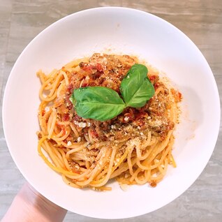 ヴィーガン　大豆ミートでボロネーゼパスタ